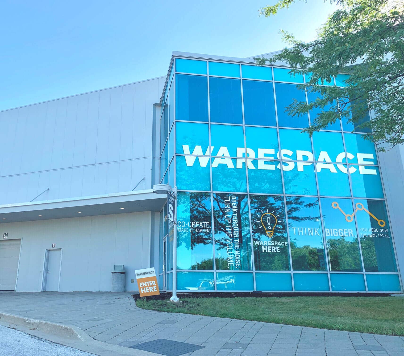 Warehouse space for rent in Chicago, Illinois