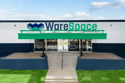 004FWS-exterior-front